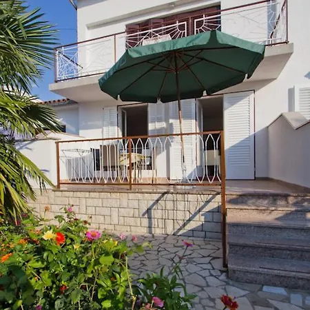 Renato Apartment