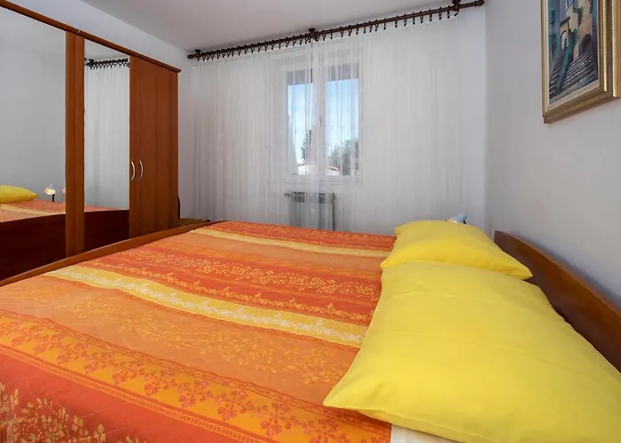 Renato Apartamento *