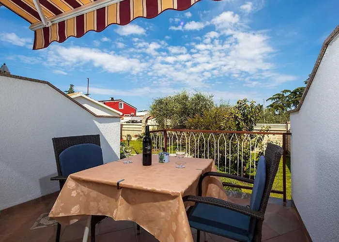 Renato Apartamento *